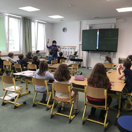 Bild zeigt Liselotte in der 3. Klasse 